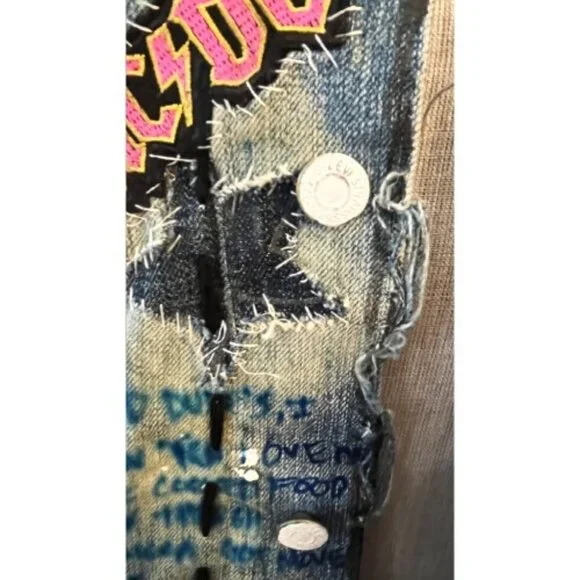 DREAM & DESTROY PUNK ROCK PATCH VINTAGE DENIM VEST M - Picture 6 of 13